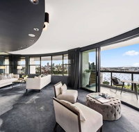 President Towers Apartment - Airlie Beach Holiday