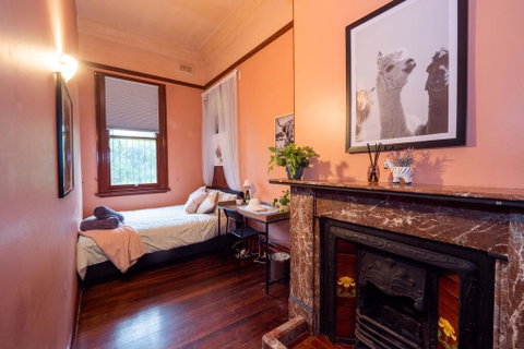 Quiet Private Room In Strathfield 3min To Train Station6 - Airlie Beach Holiday 2