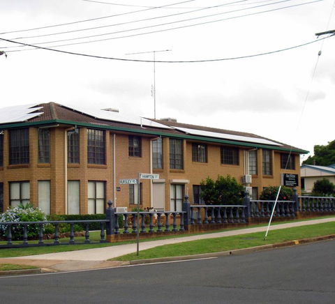 Raceview Motor Inn - Airlie Beach Holiday 1