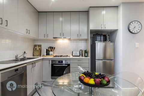 Redfern One Bedroom Apartment With Views - Airlie Beach Holiday 1