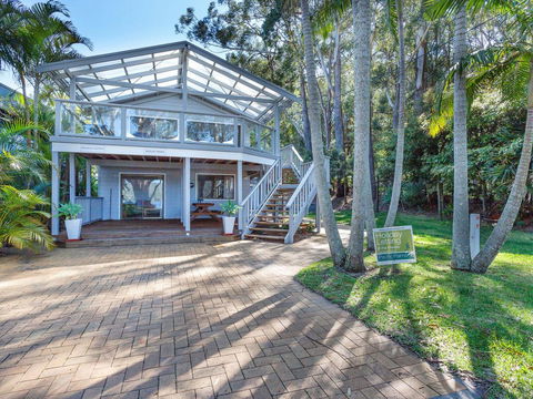 Reflections - Airlie Beach Holiday 0