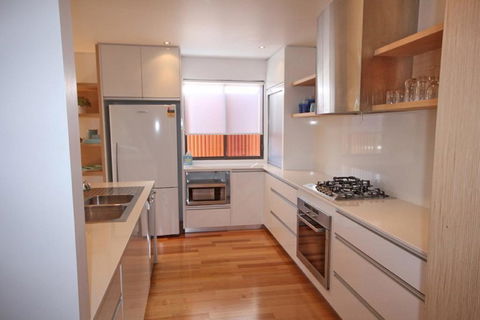 RIO GRANDE- 11B Bergalia Cres Dunbogan - Airlie Beach Holiday 1