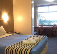 Riverview Motor Inn - Airlie Beach Holiday