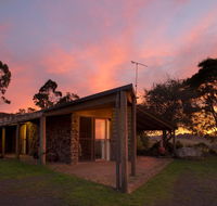 Rockbank Retreat - Airlie Beach Holiday