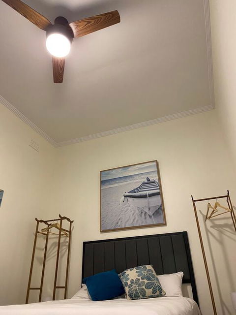 Rooms At Carboni's - Airlie Beach Holiday 1