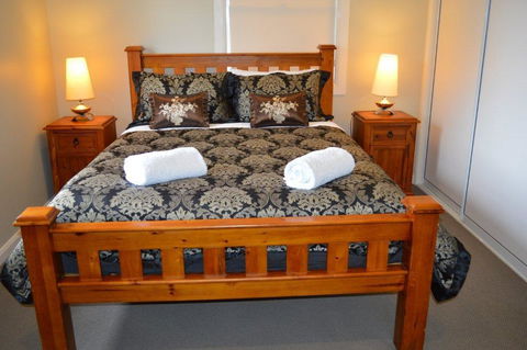 Ruthmor Villas - Airlie Beach Holiday 2
