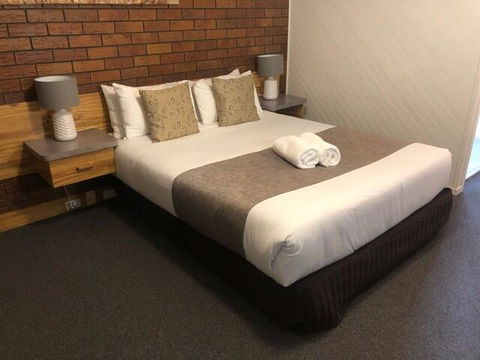 Ruthven Street Motor Inn - Airlie Beach Holiday 2