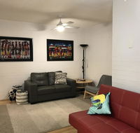 Santa Monica Apartment - Airlie Beach Holiday