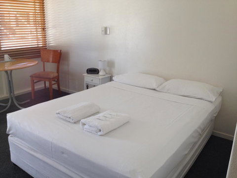 Shell Motel (Pearly Shell Motel) - Airlie Beach Holiday 3