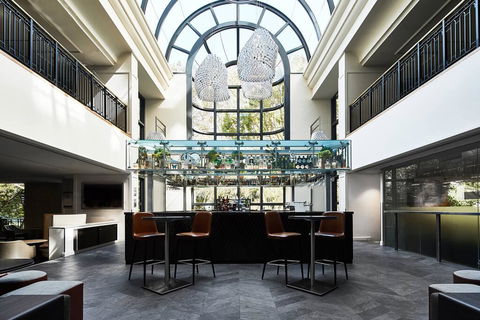 Sheraton Grand Sydney Hyde Park - Airlie Beach Holiday 0