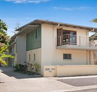Siesta - Lennox Head - Airlie Beach Holiday