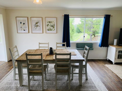 Silent Hope Cottage - Airlie Beach Holiday 3