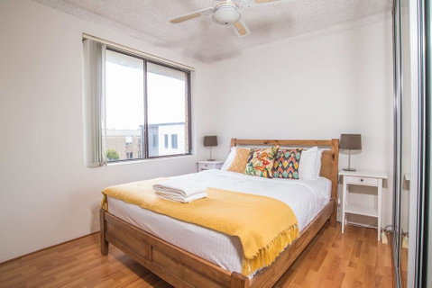 SIMPLE COMFORT! 2bed1bath Unit In Meadowbank - Airlie Beach Holiday 1
