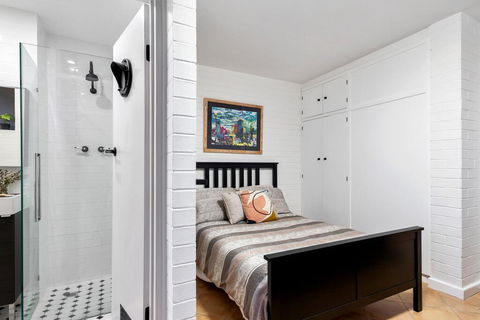 Soho Chic Apartment - Airlie Beach Holiday 2