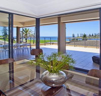 Something SpecialHarbourside - Airlie Beach Holiday