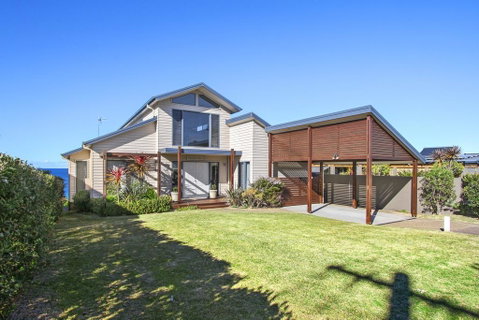 South Pacific Crescent 75, Ulladulla - Airlie Beach Holiday 2