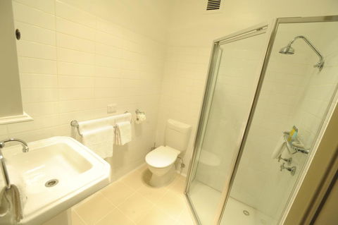 Sovereign Hill Hotel - Airlie Beach Holiday 3