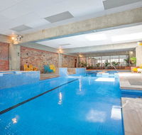 Sovereign Park Motor Inn - Airlie Beach Holiday