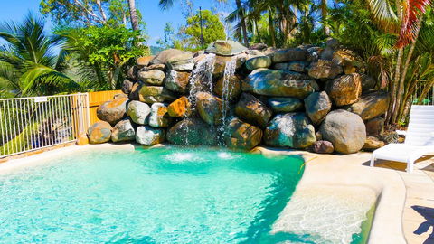 Spa Haven 17A - Airlie Beach Holiday 1