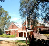 Springhurst Butter Factory - Airlie Beach Holiday