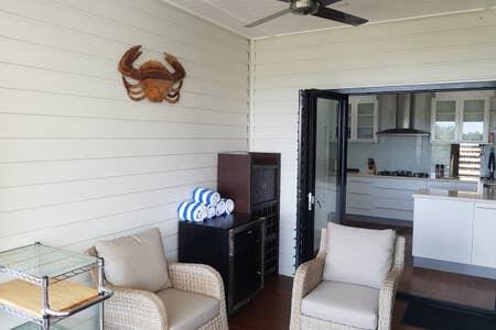 Stonehaven With Private Pool - Airlie Beach Holiday 1