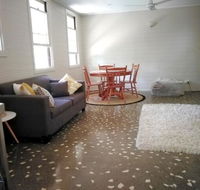 Stranded Nowhere to Stay Sanitised Apartment Sleeps 4 Netflix Wifi Pool - Airlie Beach Holiday