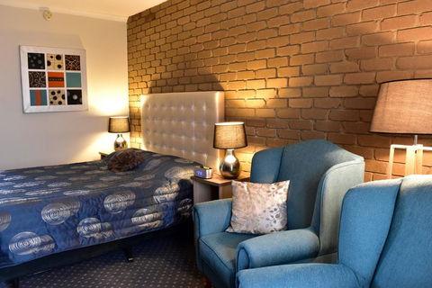 Strzelecki Motor Lodge - Airlie Beach Holiday 1