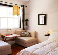 Studio Flat with Shared Rooftop Terrace - Airlie Beach Holiday