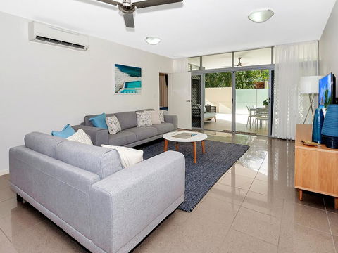 Stunning Ground Floor City Apartment. - Airlie Beach Holiday 2