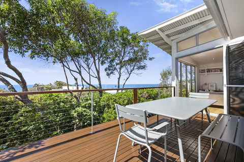 Stunning Seaviews, Sunshine Beach - Airlie Beach Holiday 3