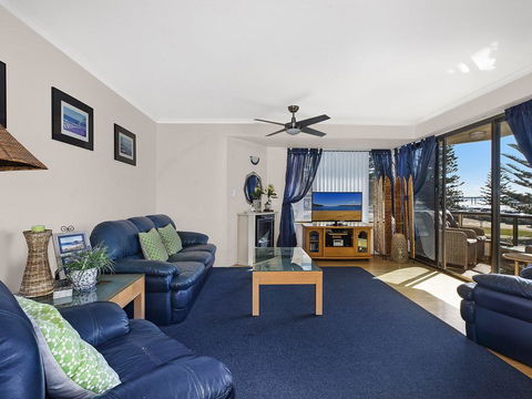 Sundowner Apartment 2 - Airlie Beach Holiday 3