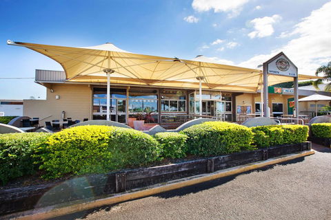 Sunnybank Hotel Brisbane - Airlie Beach Holiday 0