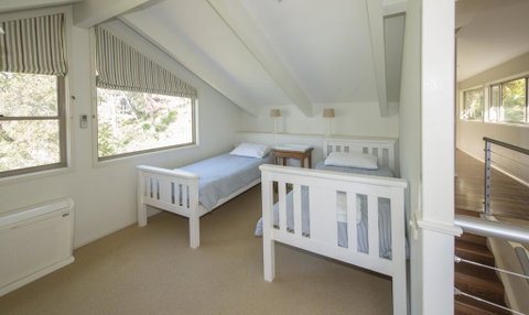 Surfers Ave Retreat Narrawallee - Airlie Beach Holiday 2