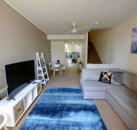 Sydney Darling Harbour - ICC  Ultimo - Airlie Beach Holiday