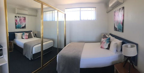 Tall Timbers Motel - Airlie Beach Holiday 2
