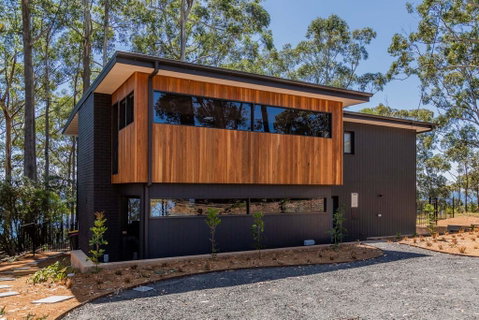 Tallwood 24, NARRWALLEE - Airlie Beach Holiday 0