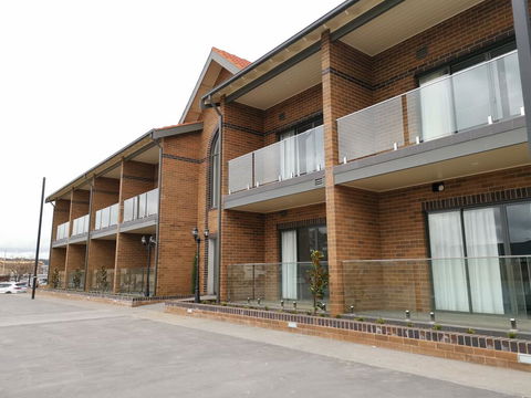 The Abbey Motel Goulburn - Airlie Beach Holiday 2