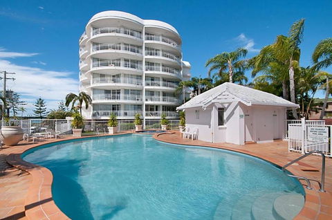 The Atrium Resort - Airlie Beach Holiday 1