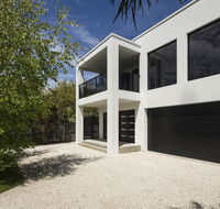 Pearl Hawley Beach - Airlie Beach Holiday