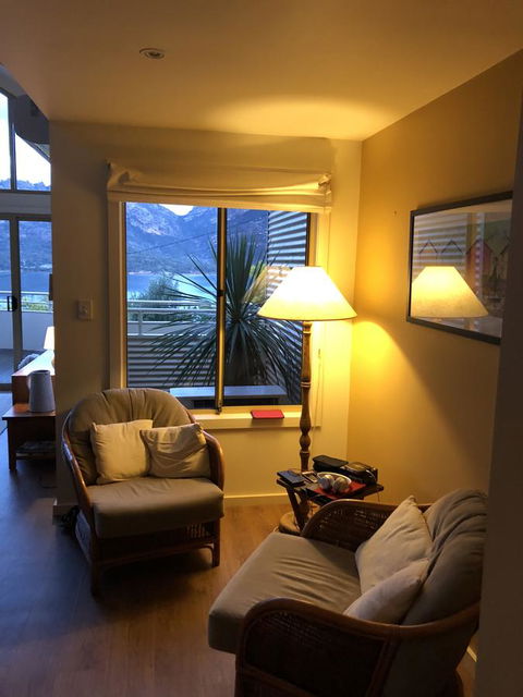 Freycinet Beach House - Airlie Beach Holiday 15