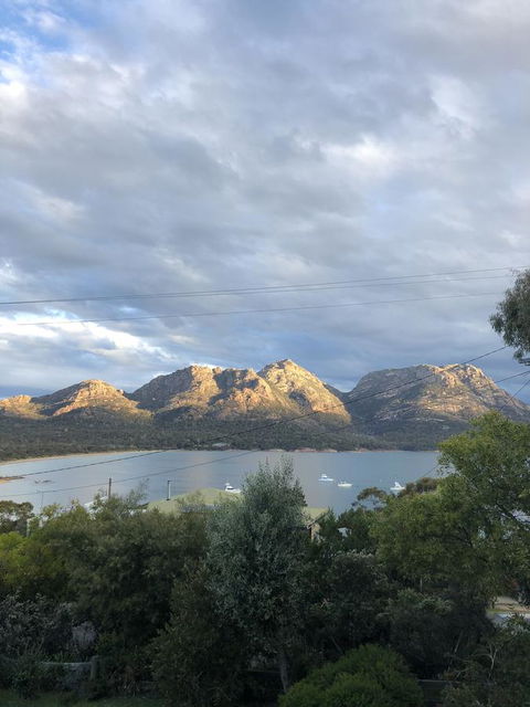 Freycinet Beach House - Airlie Beach Holiday 17
