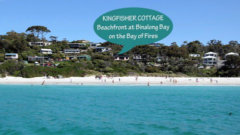 KINGFISHER COTTAGE Beachfront At The Binalong Bay - Airlie Beach Holiday 16