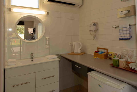 24HourCheck-In- Bridgewater Motel-Victoria-Australia - Airlie Beach Holiday 19
