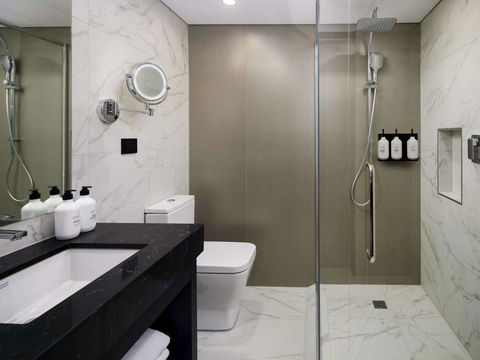 Pullman Melbourne City Centre - Airlie Beach Holiday 29