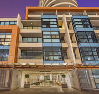 Melbourne Holiday Apartments Flinders Wharf - Airlie Beach Holiday
