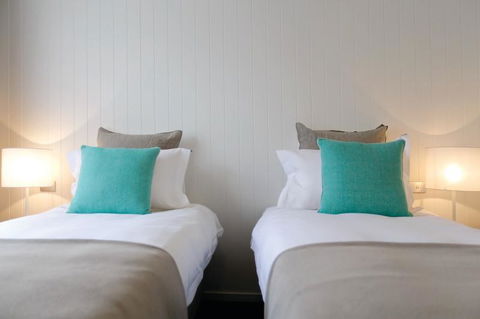 Lakes Edge Apartments - Airlie Beach Holiday 5