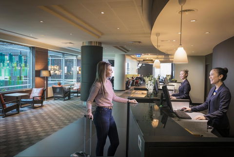 Novotel Melbourne On Collins - Airlie Beach Holiday 15