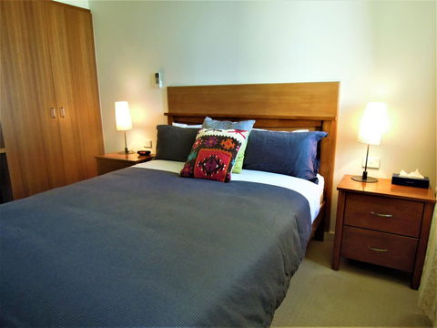 Plough Hotel - Airlie Beach Holiday 5