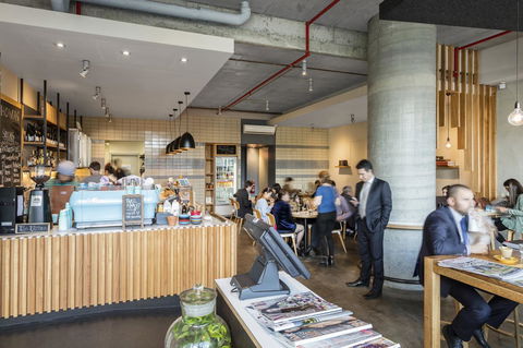 Apartments @ 350 William - Airlie Beach Holiday 10