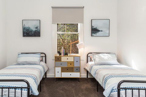 Central Bendigo Cottage, Walk To Everywhere!! - Airlie Beach Holiday 6